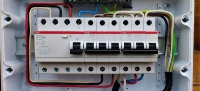 Расключение электрического щитка своими руками: актуальные схемы + детальная инструкция по сборке