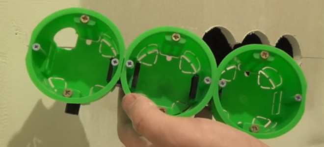 Установка розеток в гипсокартон своими руками