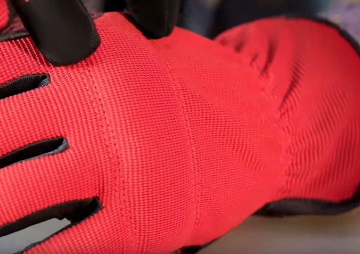 внешняя сторона перчаток С-31 КВТ