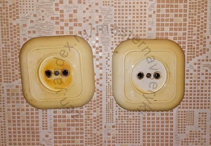 желтое пятно на розетке